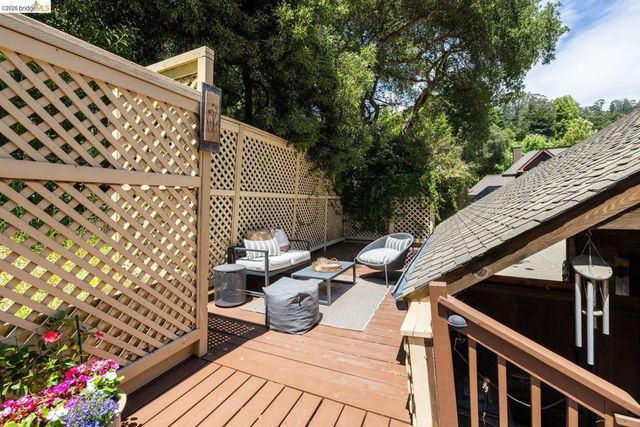6685 Shepherd Canyon Rd, Oakland, CA 94611