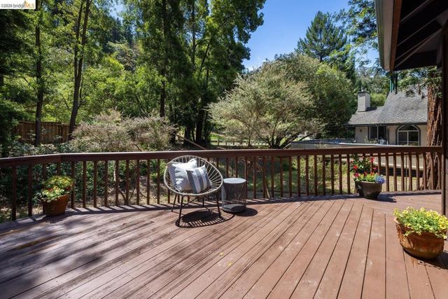 6685 Shepherd Canyon Rd, Oakland, CA 94611