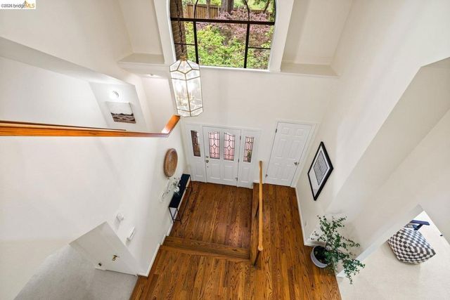 6685 Shepherd Canyon Rd, Oakland, CA 94611