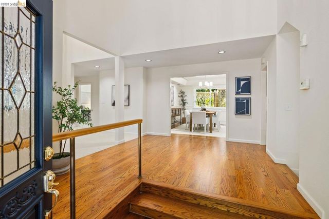 6685 Shepherd Canyon Rd, Oakland, CA 94611