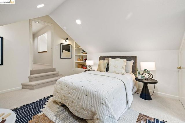 6685 Shepherd Canyon Rd, Oakland, CA 94611