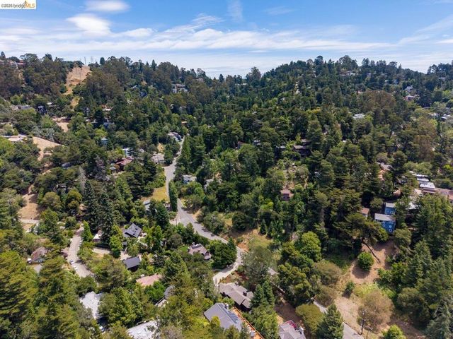 6685 Shepherd Canyon Rd, Oakland, CA 94611