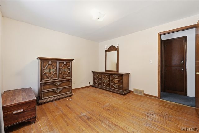 16 Wallace Avenue, Cheektowaga, NY 14227