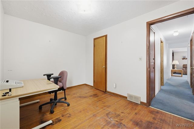 16 Wallace Avenue, Cheektowaga, NY 14227