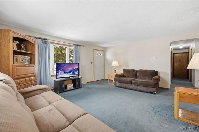 16 Wallace Avenue, Cheektowaga, NY 14227