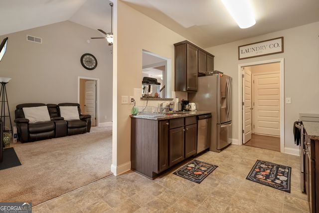 1208 Hembree Way, Griffin, GA 30223