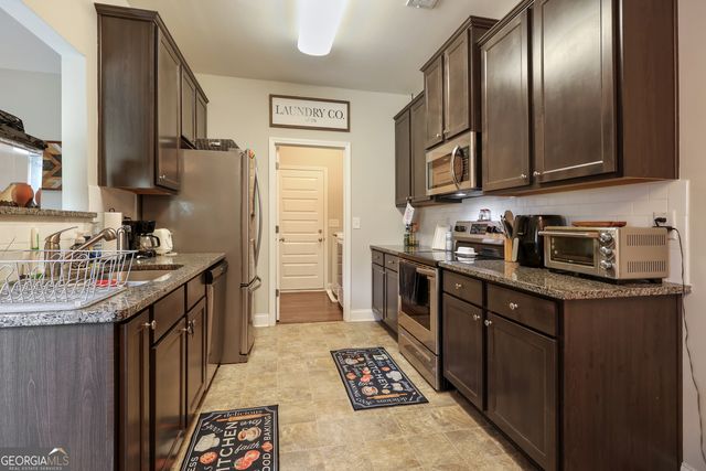 1208 Hembree Way, Griffin, GA 30223