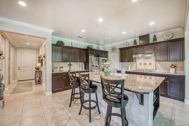 4199 Trenton Avenue, Clovis, CA 93619