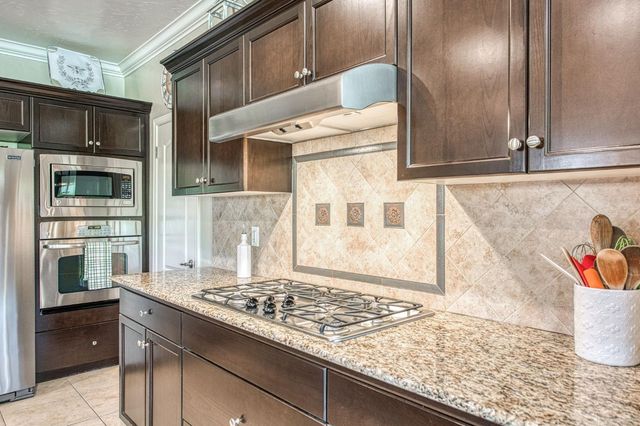 4199 Trenton Avenue, Clovis, CA 93619