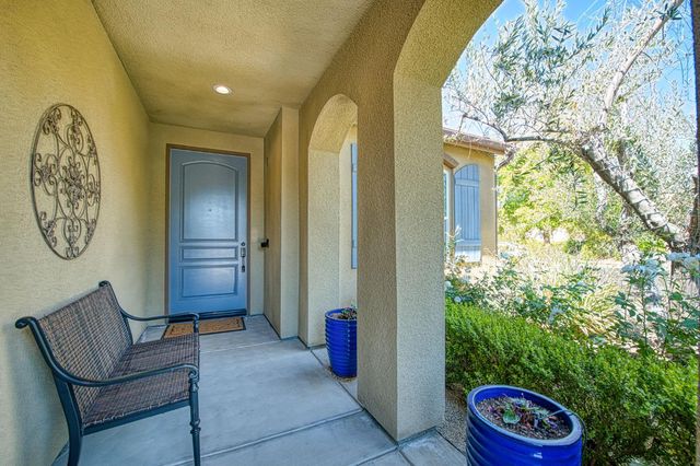 4199 Trenton Avenue, Clovis, CA 93619