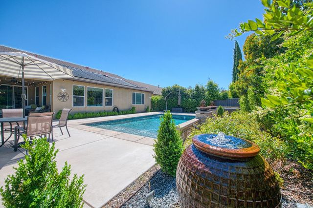 4199 Trenton Avenue, Clovis, CA 93619