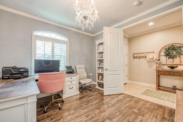 4199 Trenton Avenue, Clovis, CA 93619