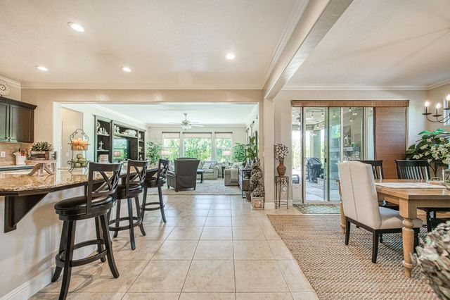 4199 Trenton Avenue, Clovis, CA 93619