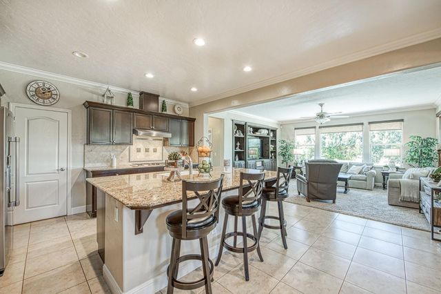 4199 Trenton Avenue, Clovis, CA 93619