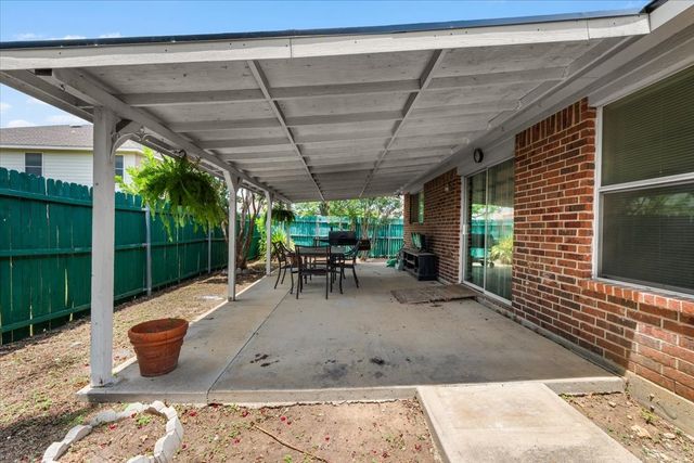 717 Partridge Drive, Saginaw, TX 76131