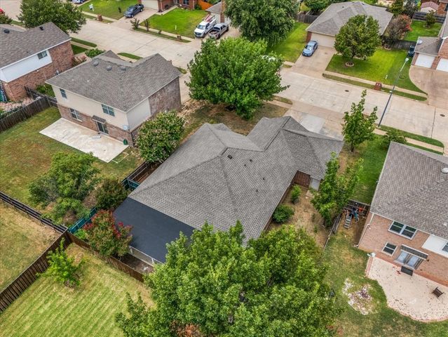 717 Partridge Drive, Saginaw, TX 76131