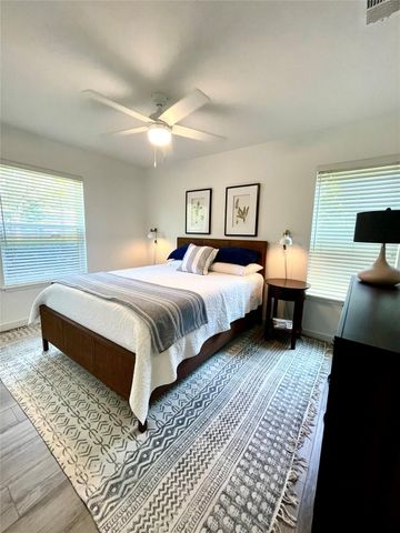 1809 Forestglade DR, Austin, TX 78745