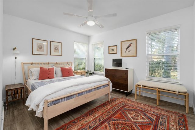 1809 Forestglade DR, Austin, TX 78745