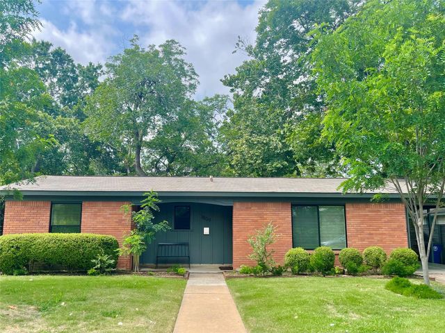 1809 Forestglade DR, Austin, TX 78745