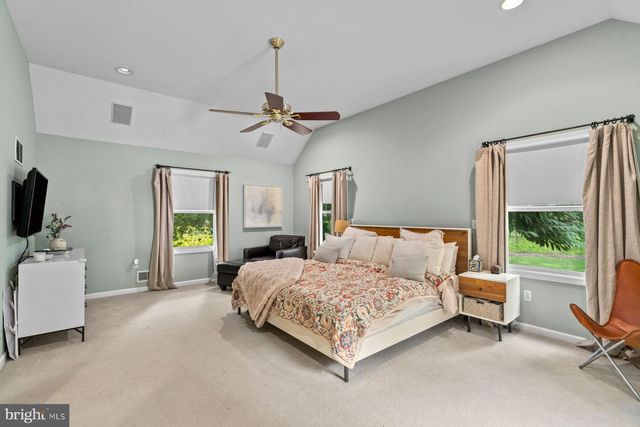 42 HARBOURTON WOODSVILLE, Pennington, NJ 08534