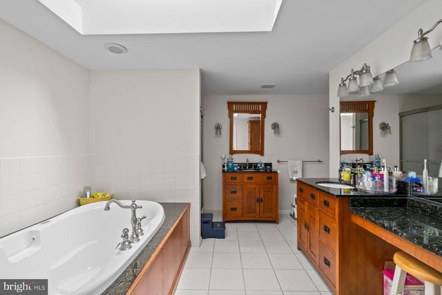 42 HARBOURTON WOODSVILLE, Pennington, NJ 08534