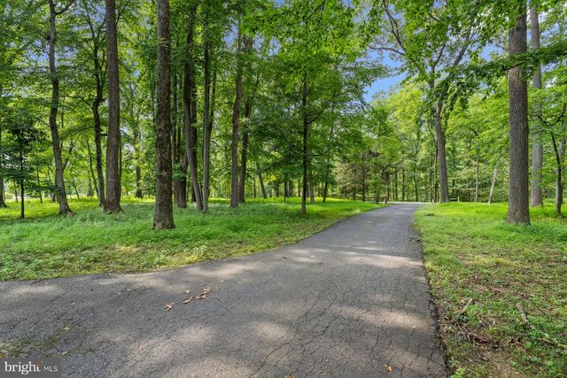 42 HARBOURTON WOODSVILLE, Pennington, NJ 08534