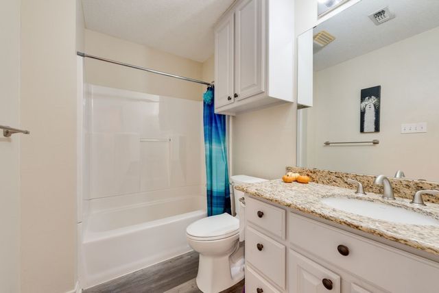 83 Crown Road, Willow Park, TX 76087