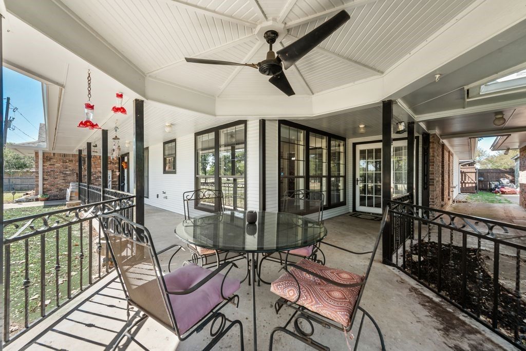 83 Crown Road, Willow Park, TX 76087 — photo 2