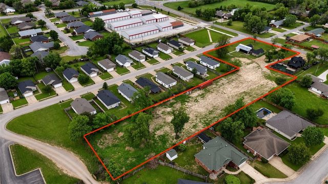 904 & 906 E New Hope Road, Rogers, AR 72758