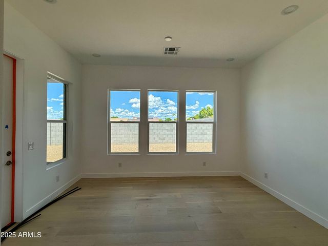 6454 E OASIS Circle, Mesa, AZ 85215