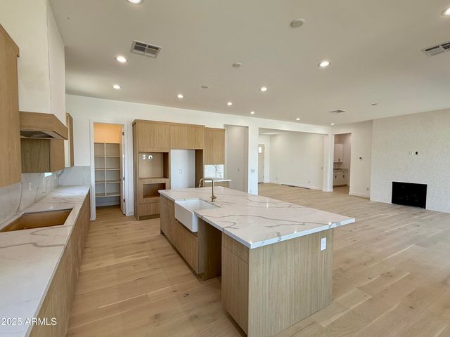 6454 E OASIS Circle, Mesa, AZ 85215