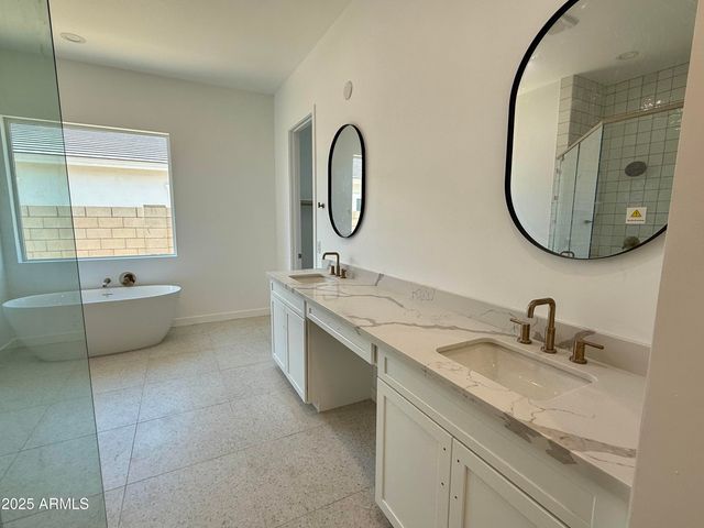 6454 E OASIS Circle, Mesa, AZ 85215