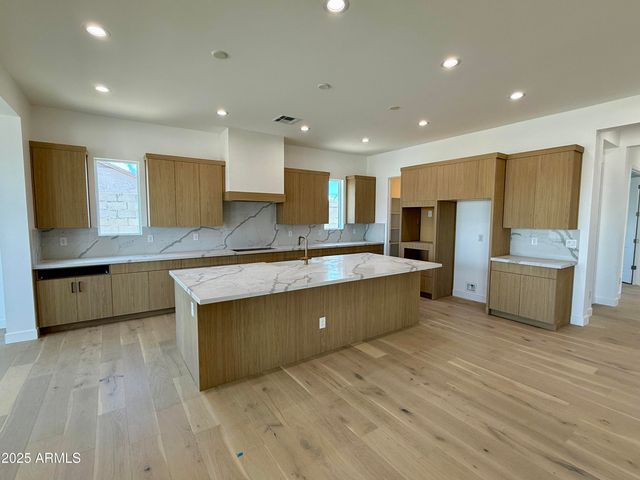 6454 E OASIS Circle, Mesa, AZ 85215