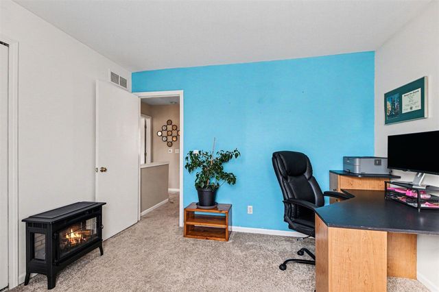 810 Yorick Path, Wixom, MI 48393