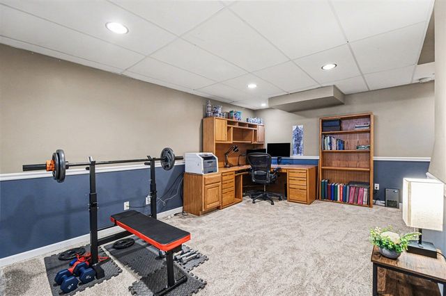 810 Yorick Path, Wixom, MI 48393