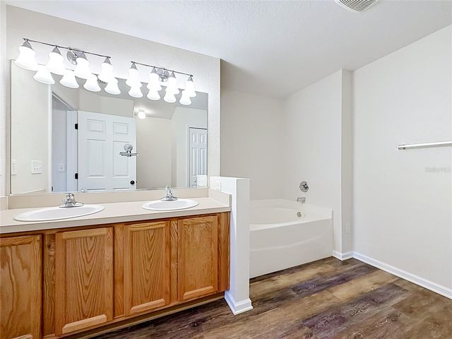 6713 SW 64TH COURT, Ocala, FL 34476