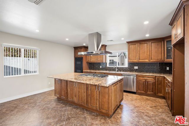 29403 Trailway Lane, Agoura Hills, CA 91301