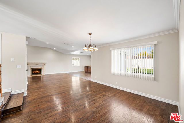 29403 Trailway Lane, Agoura Hills, CA 91301
