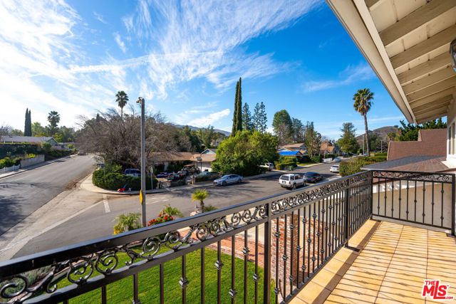 29403 Trailway Lane, Agoura Hills, CA 91301