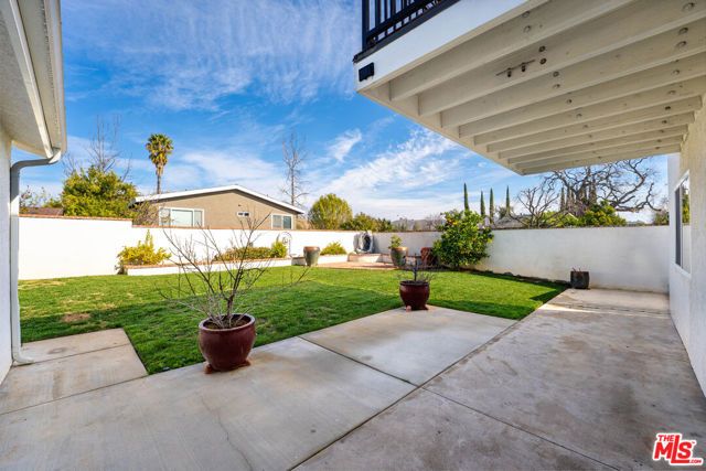 29403 Trailway Lane, Agoura Hills, CA 91301