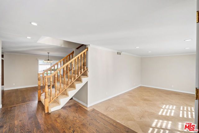 29403 Trailway Lane, Agoura Hills, CA 91301