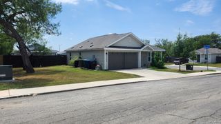 5746 Elm Valley, San Antonio, TX 78242