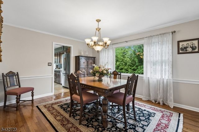 81 Mountain Road, Verona Twp., NJ 07044