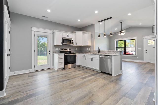 110 Harrods Glen, Harrodsburg, KY 40330