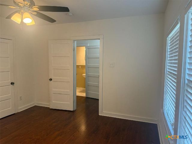 724 N Beal Street, Belton, TX 76513