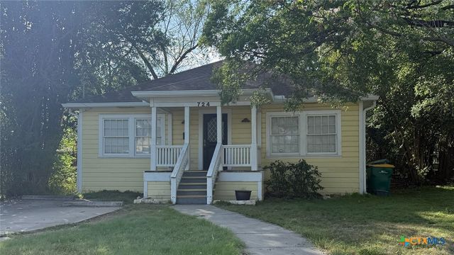 724 N Beal Street, Belton, TX 76513