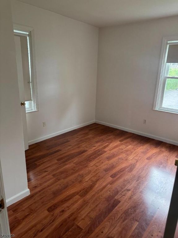116 Berkeley Ave, Bloomfield Twp., NJ 07003 — photo 2