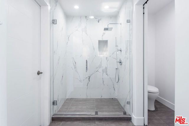 13075 Pacific 317, Los Angeles, CA 90094