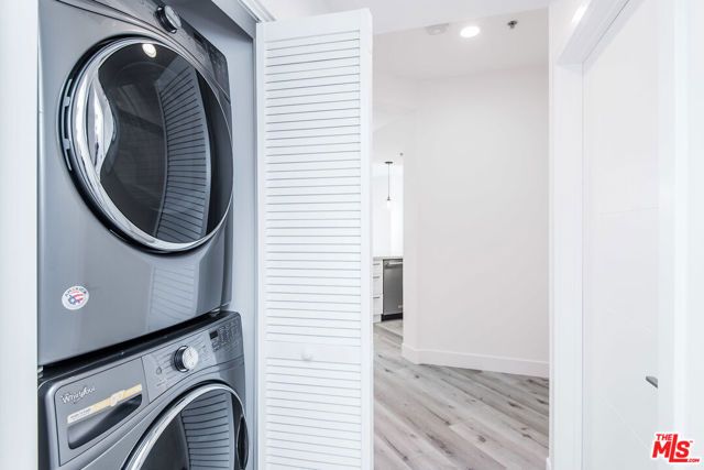 13075 Pacific 317, Los Angeles, CA 90094