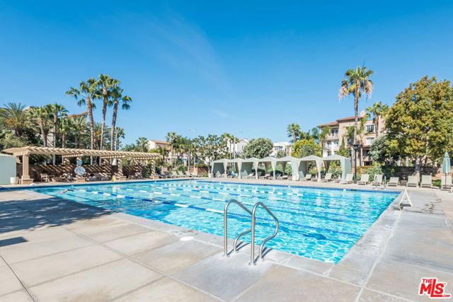 13075 Pacific 317, Los Angeles, CA 90094